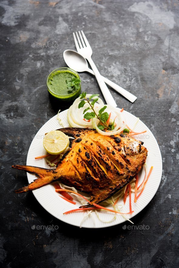332 Indian Pomfret Fish With Bone In